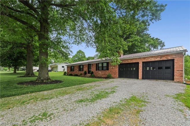 8667 N Leroy Road, Westfield Center, OH 44251