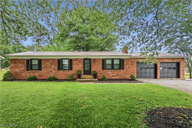 8667 N Leroy Road, Westfield Center, OH 44251