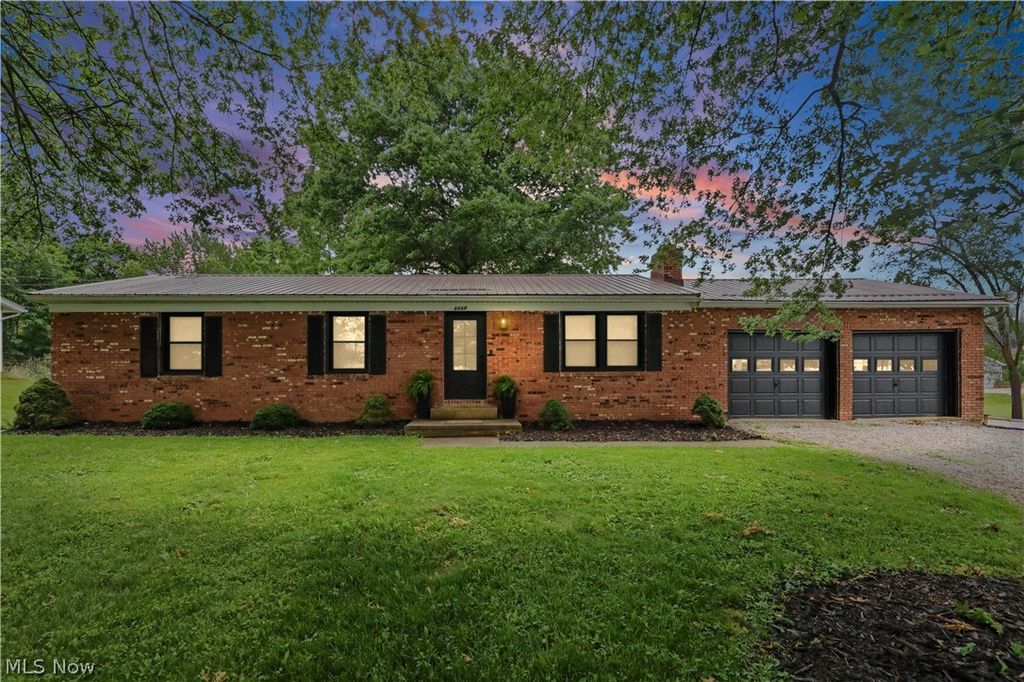 8667 N Leroy Road, Westfield Center, OH 44251
