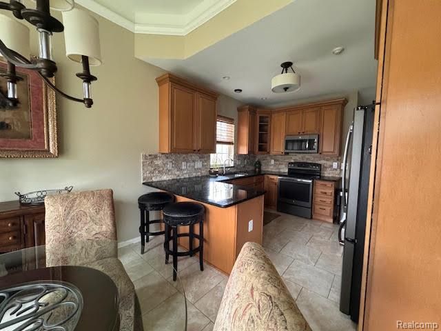 48610 Eastbridge Drive, Canton, MI 48188