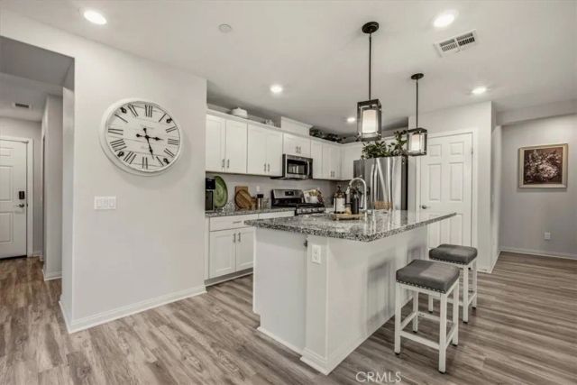 433 Willow, Perris, CA 92570