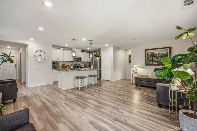 433 Willow, Perris, CA 92570