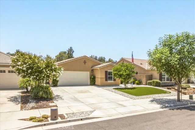 433 Willow, Perris, CA 92570