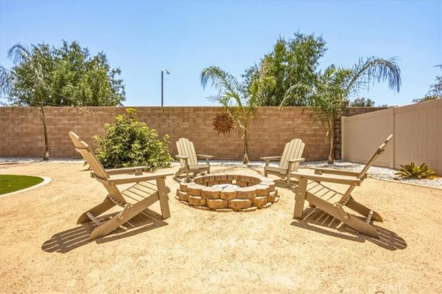 433 Willow, Perris, CA 92570