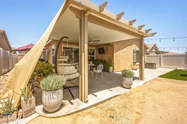 433 Willow, Perris, CA 92570
