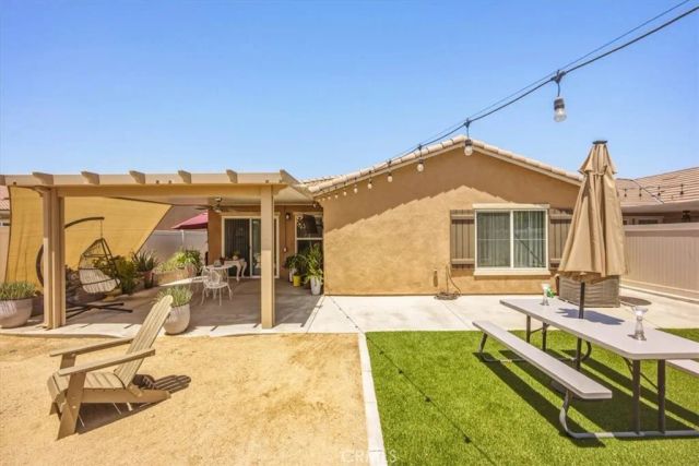 433 Willow, Perris, CA 92570