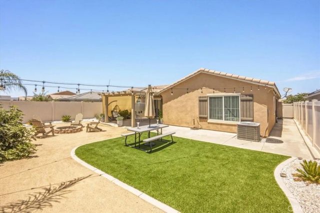 433 Willow, Perris, CA 92570