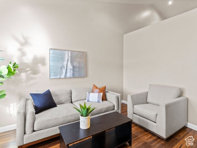 456 W ASPEN GATE LN, South Jordan, UT 84095