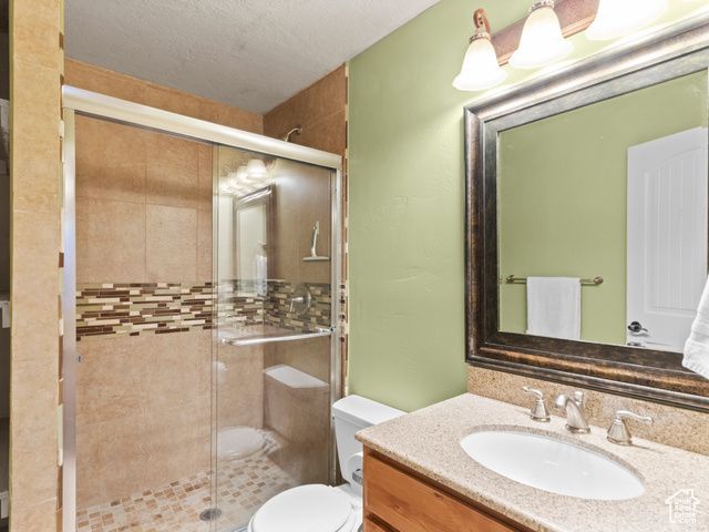 456 W ASPEN GATE LN, South Jordan, UT 84095