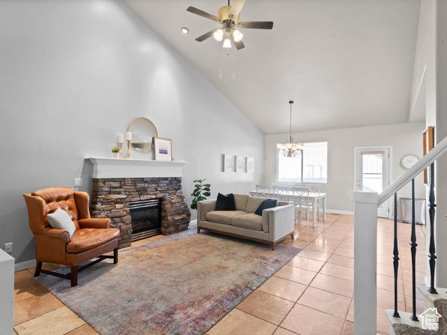 456 W ASPEN GATE LN, South Jordan, UT 84095