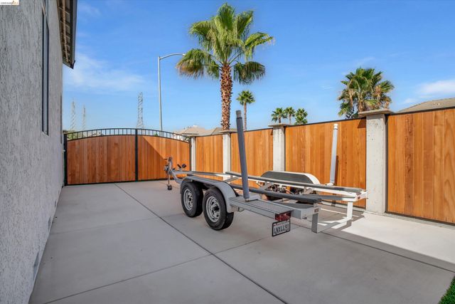 2331 Newport Pl South, Discovery Bay, CA 94505
