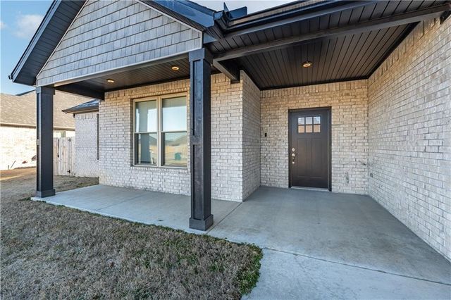 511 Piper Lane, Centerton, AR 72719