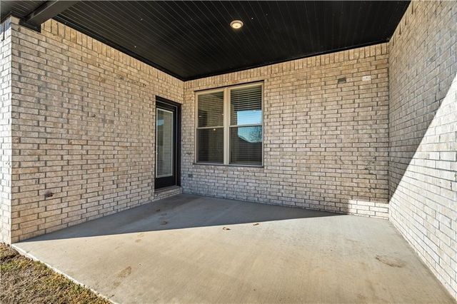 511 Piper Lane, Centerton, AR 72719