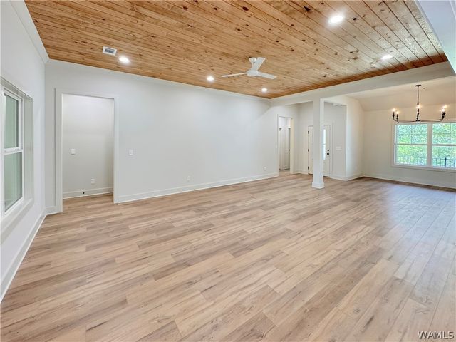 13765 Frank Lary, Northport, AL 35475