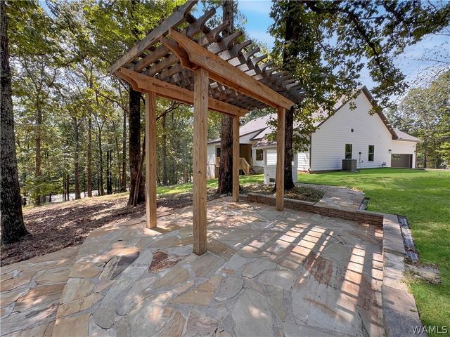 13765 Frank Lary, Northport, AL 35475
