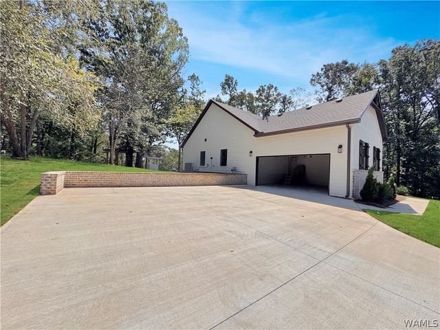 13765 Frank Lary, Northport, AL 35475