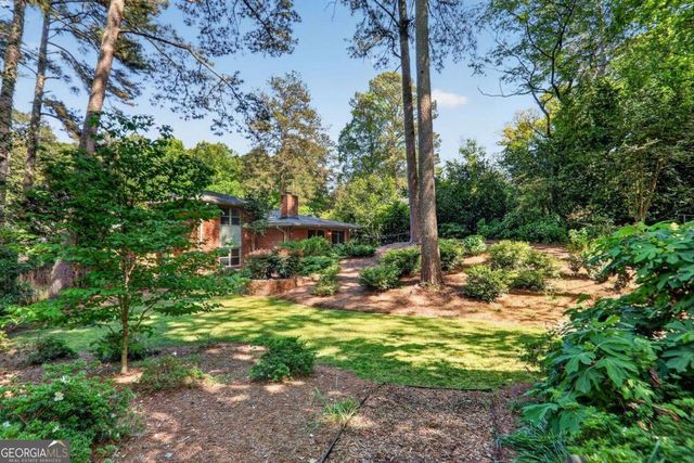 2424 Briarmoor Road NE, Atlanta, GA 30345