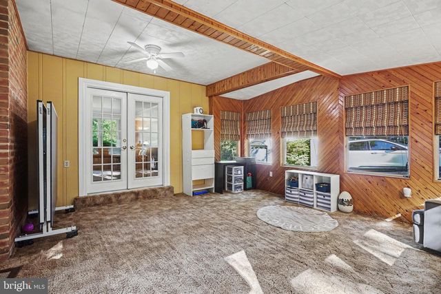 7 PINE TREE DR, New Cumberland, PA 17070