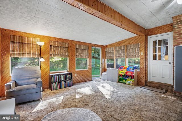 7 PINE TREE DR, New Cumberland, PA 17070