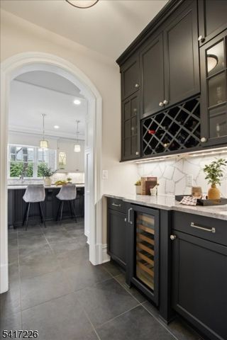 22 Wordsworth Rd, Millburn Twp., NJ 07078