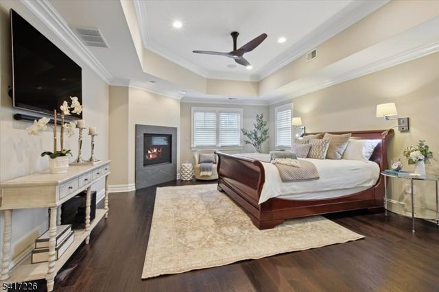 22 Wordsworth Rd, Millburn Twp., NJ 07078