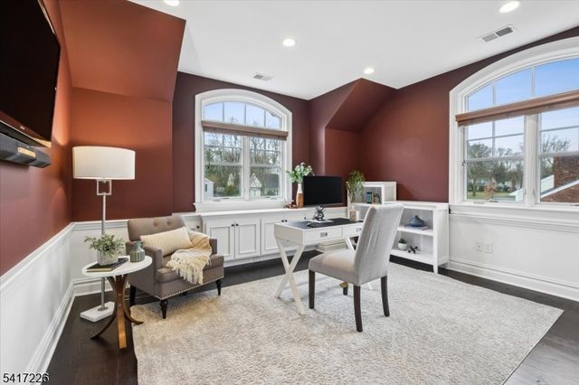 22 Wordsworth Rd, Millburn Twp., NJ 07078