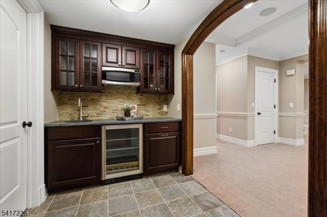 22 Wordsworth Rd, Millburn Twp., NJ 07078