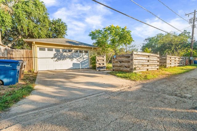 450 Claremore St, Corpus Christi, TX 78412