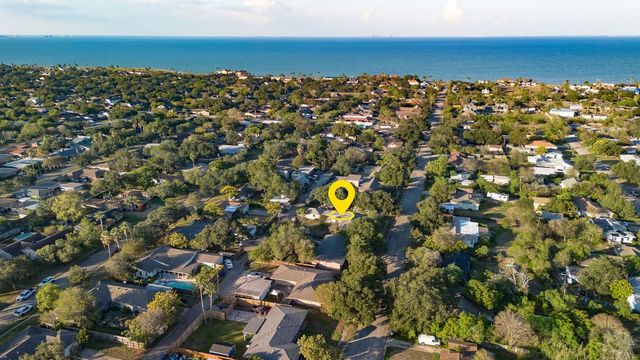 450 Claremore St, Corpus Christi, TX 78412