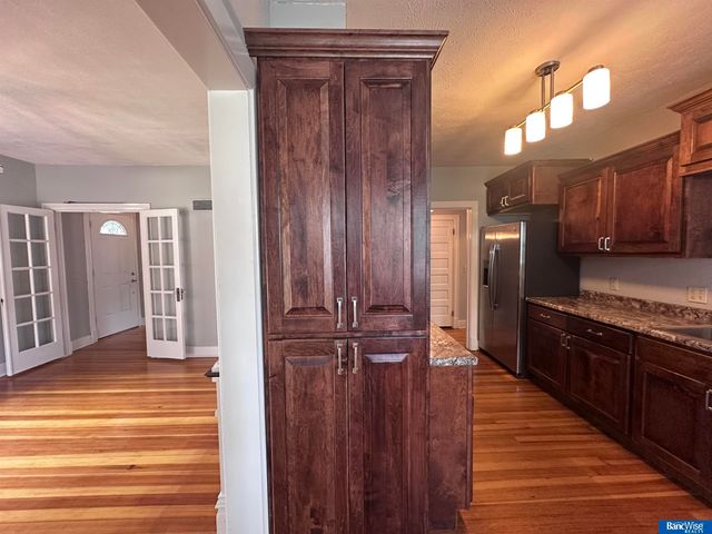 1207 8th Street, Aurora, NE 68818