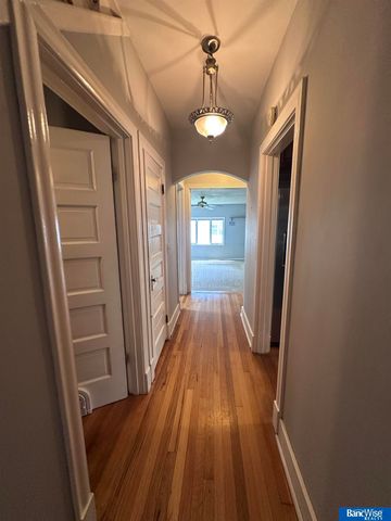 1207 8th Street, Aurora, NE 68818