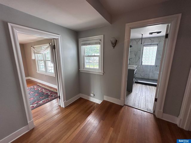 1207 8th Street, Aurora, NE 68818