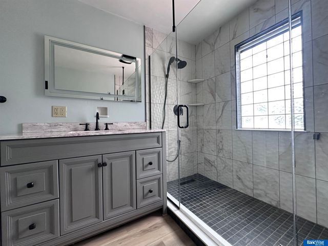 1207 8th Street, Aurora, NE 68818