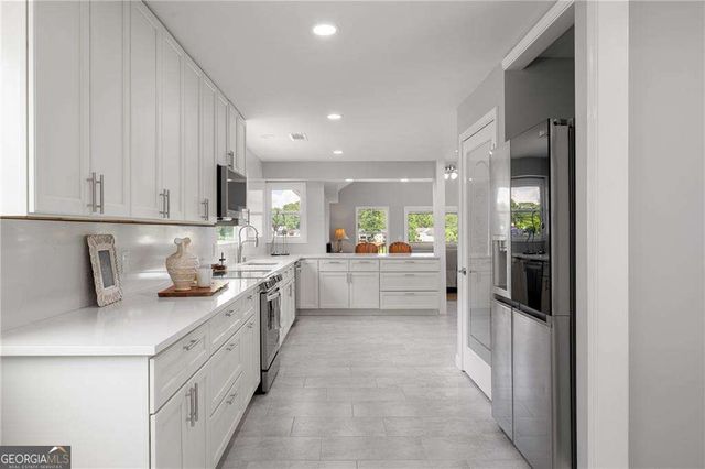 9058 Woodlake Lane, Villa Rica, GA 30180