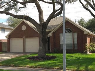 5055 Kleinbrook Drive, Houston, TX 77066