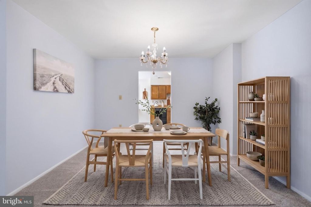 Image 7 of property listing at 14927 CHERRYWOOD DR #5F, Laurel, MD 20707