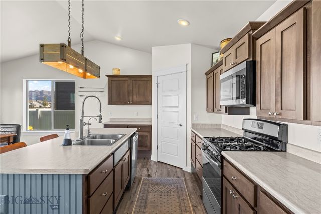 1414 Ingomar Boulevard, Belgrade, MT 59714