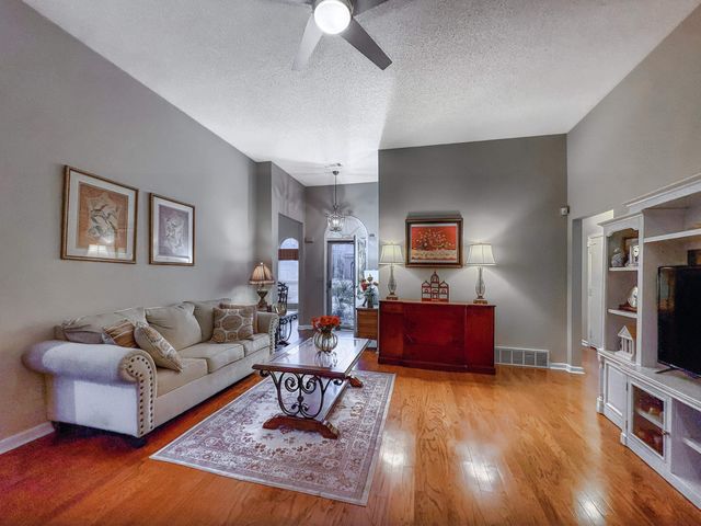 5380 EVENING MIST DR, Arlington, TN 38002