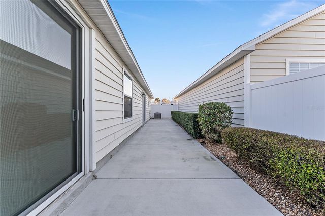 1131 SOUTHERN SUN DRIVE, The Villages, FL 32162