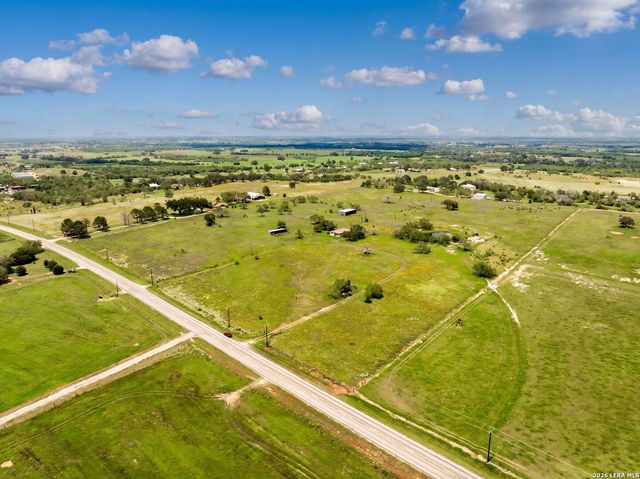 13841 FM 775, La Vernia, TX 78121