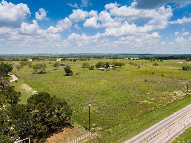 13841 FM 775, La Vernia, TX 78121