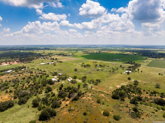 13841 FM 775, La Vernia, TX 78121