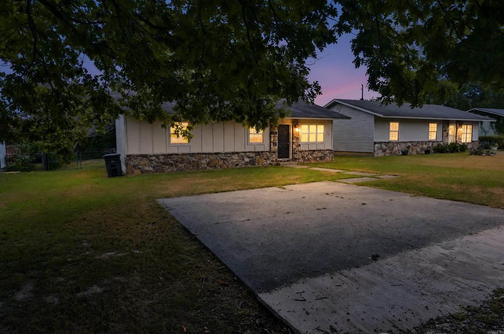 119 Northeastern Avenue, Jacksonville, AR 72076