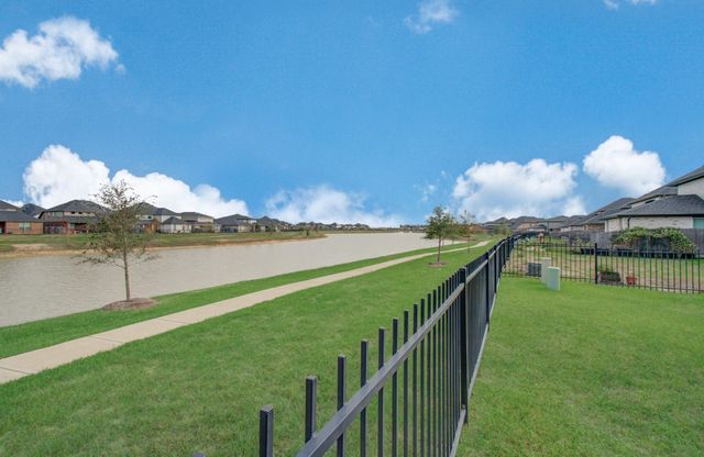 28422 Hannahs Harbor Lane, Katy, TX 77494