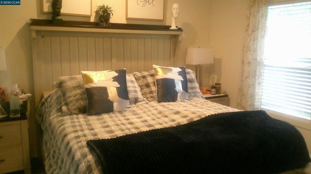 16711 Marsh Creek Rd., Clayton, CA 94517