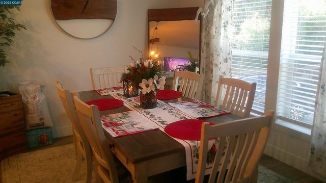 16711 Marsh Creek Rd., Clayton, CA 94517