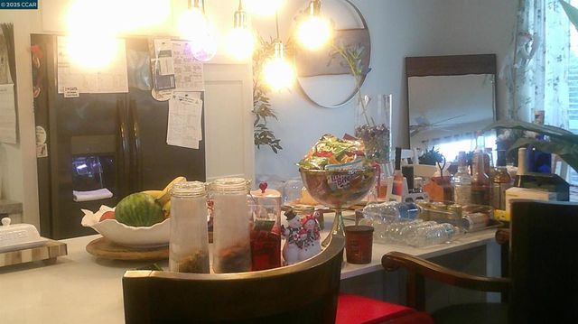 16711 Marsh Creek Rd., Clayton, CA 94517