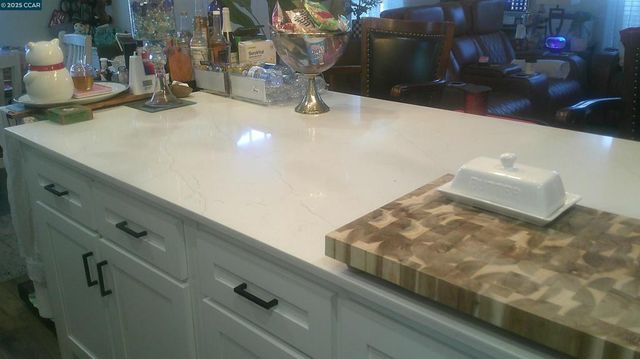 16711 Marsh Creek Rd., Clayton, CA 94517