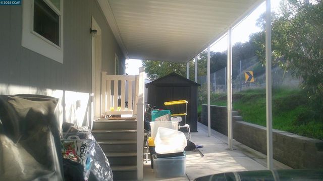 16711 Marsh Creek Rd., Clayton, CA 94517