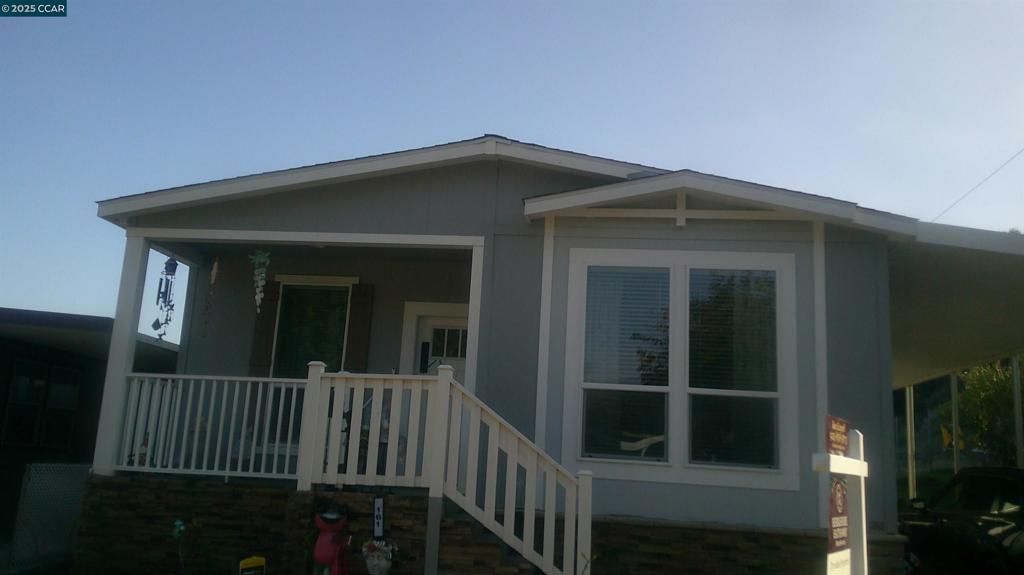 16711 Marsh Creek Rd., Clayton, CA 94517